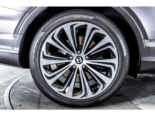 Bentley Bentayga 2022