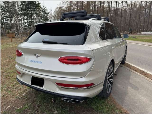 Bentley Bentayga 2022