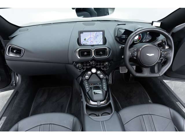 Aston Martin Vantage 2023