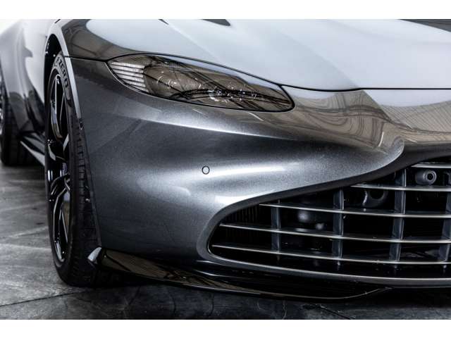 Aston Martin Vantage 2023