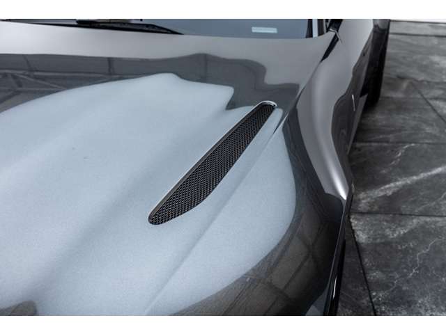 Aston Martin Vantage 2023