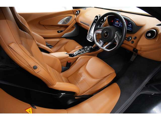 McLaren GT 2022