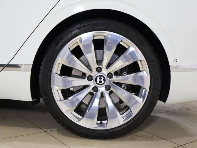 Bentley Flying Spur 2022