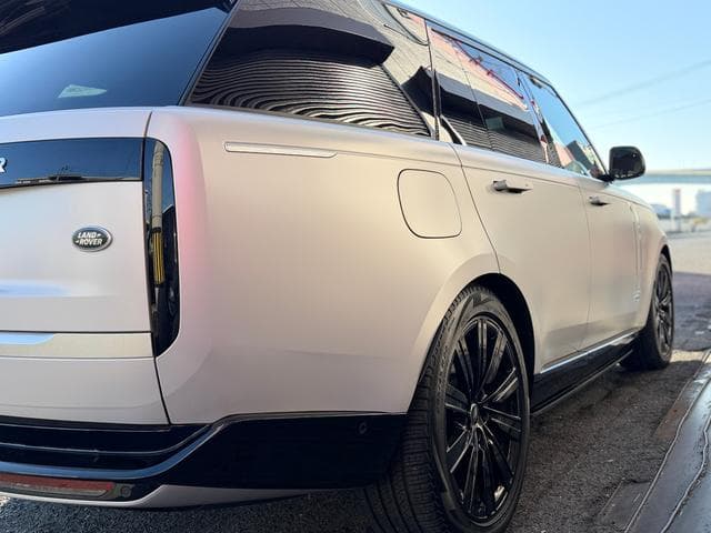 Land Rover Range Rover 2023