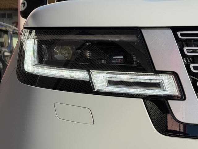 Land Rover Range Rover 2023