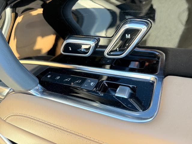 Land Rover Range Rover 2023