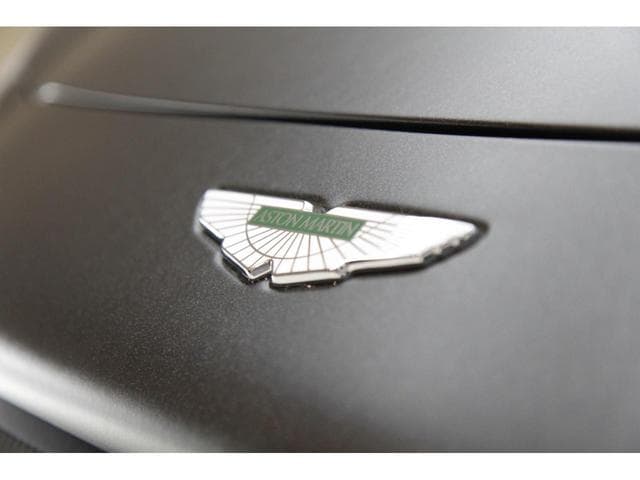 Aston Martin Vantage 2022