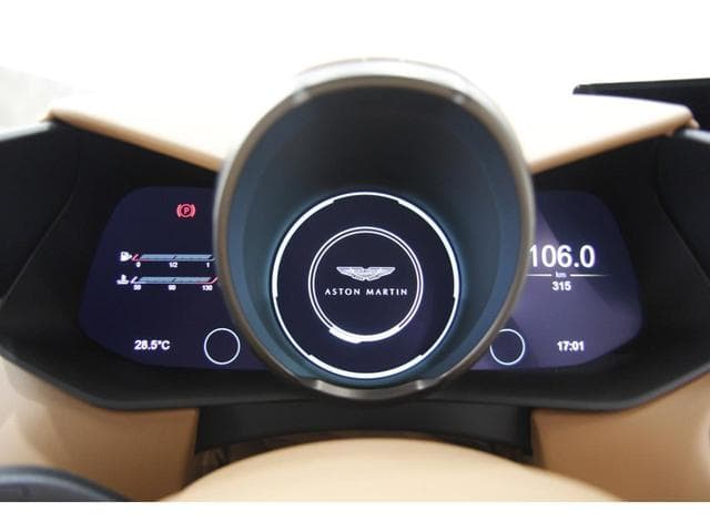 Aston Martin Vantage 2022