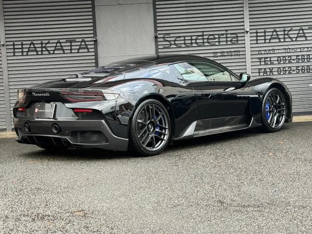 Maserati MC20 2022