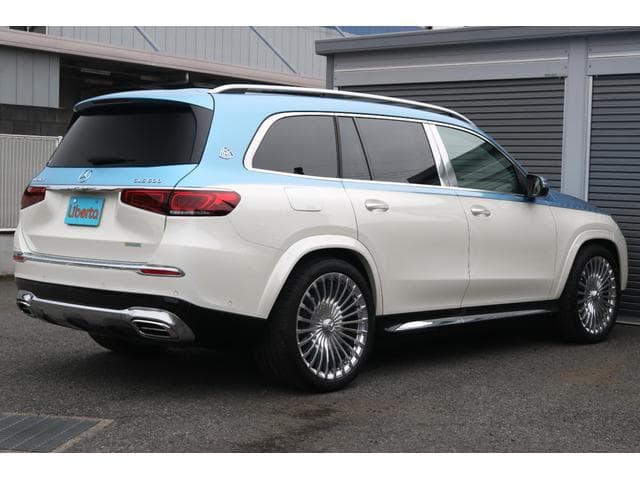 Mercedes-Maybach GLS600 2022