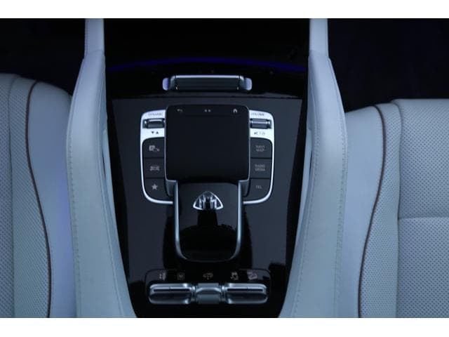 Mercedes-Maybach GLS600 2022