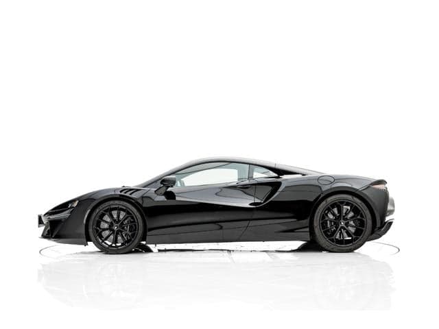 McLaren Artura 2023