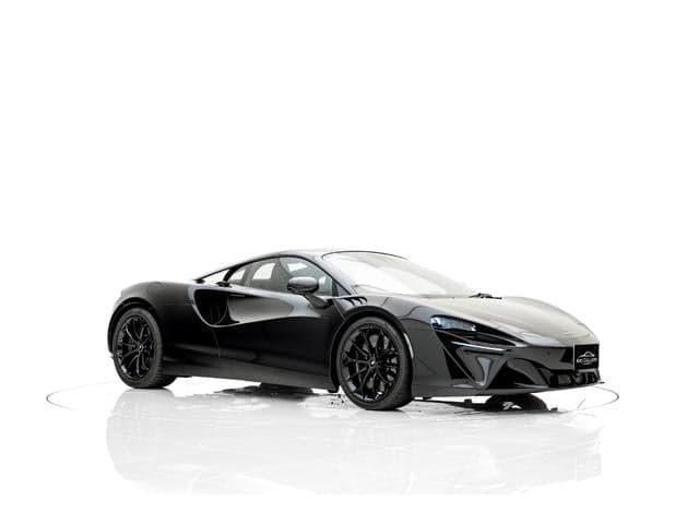 McLaren Artura 2023