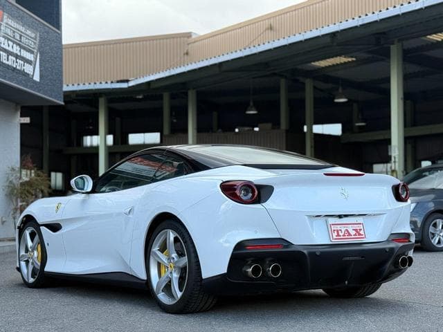 Ferrari Portofino M 2023