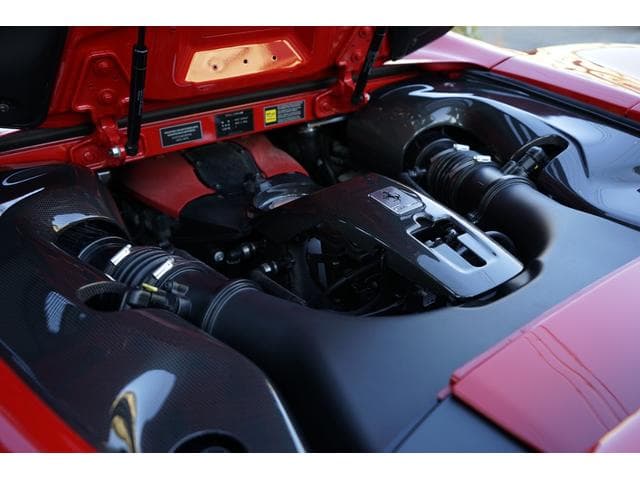 Ferrari F8 2022
