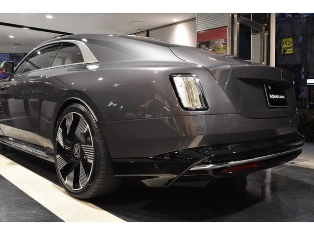 Rolls-Royce Spectre 2024