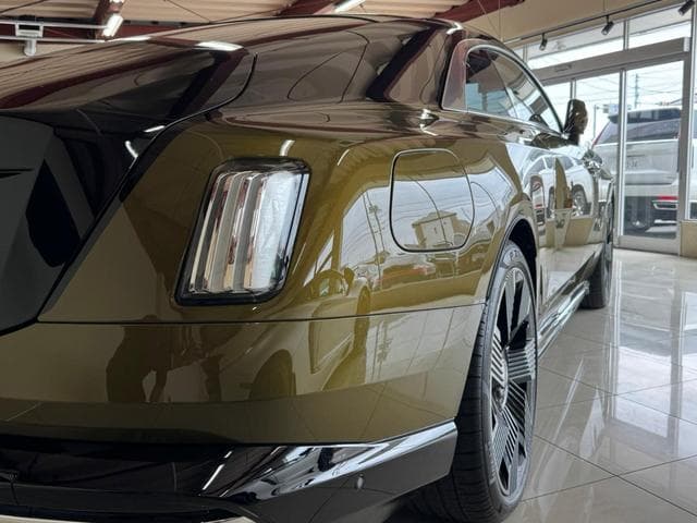 Rolls-Royce Spectre 2024