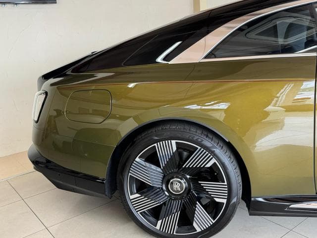Rolls-Royce Spectre 2024