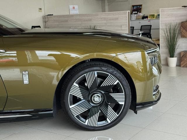 Rolls-Royce Spectre 2024