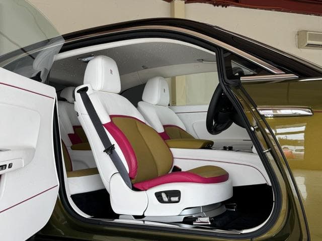 Rolls-Royce Spectre 2024