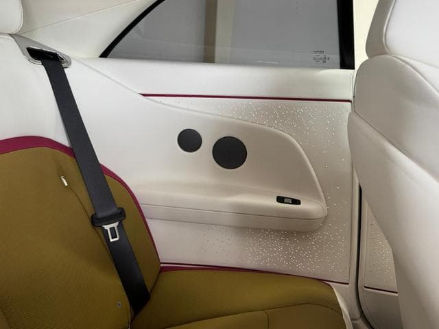 Rolls-Royce Spectre 2024