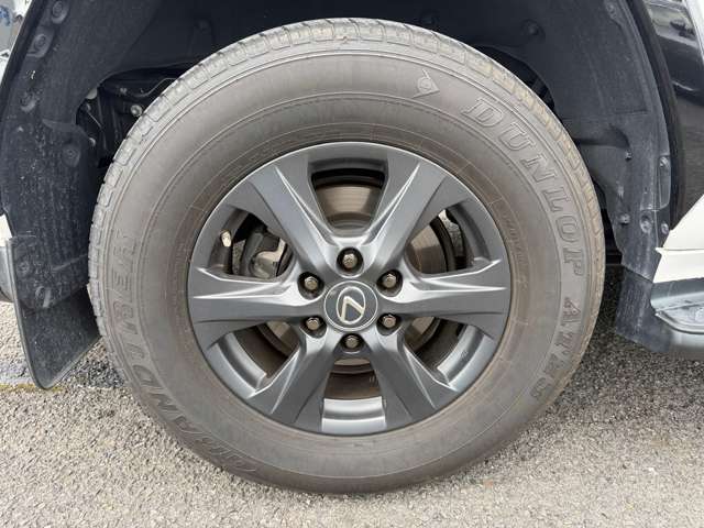 Lexus LX 2022
