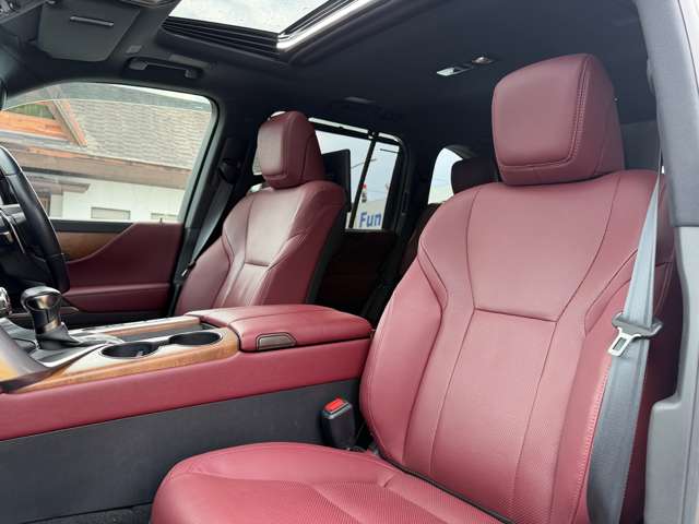 Lexus LX 2022