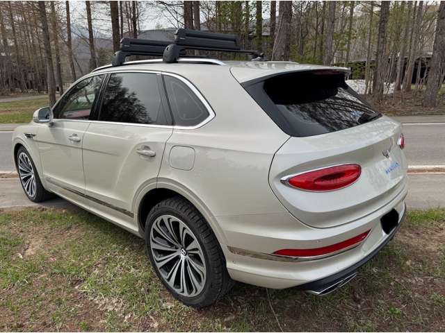 Bentley Bentayga 2022