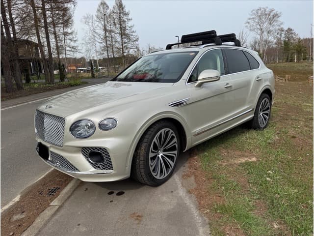 Bentley Bentayga 2022