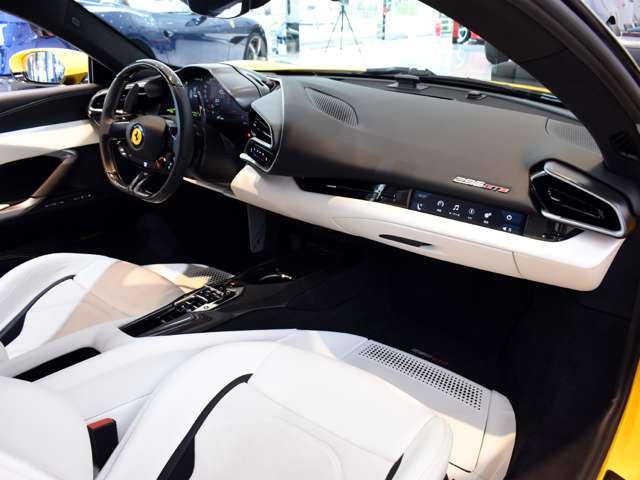 Ferrari 296GTB 2023