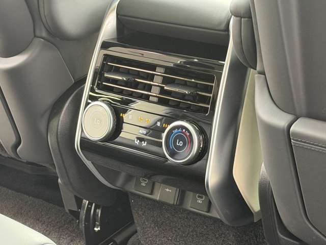 Land Rover Range Rover 2023