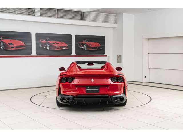 Ferrari 812GTS 2022