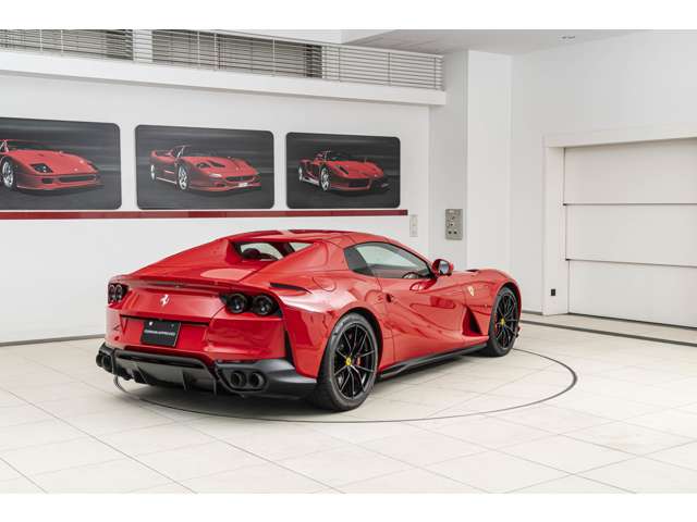 Ferrari 812GTS 2022
