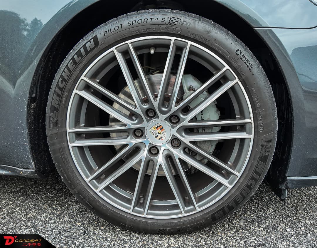 Porsche Panamera 4S 2.9L 2016