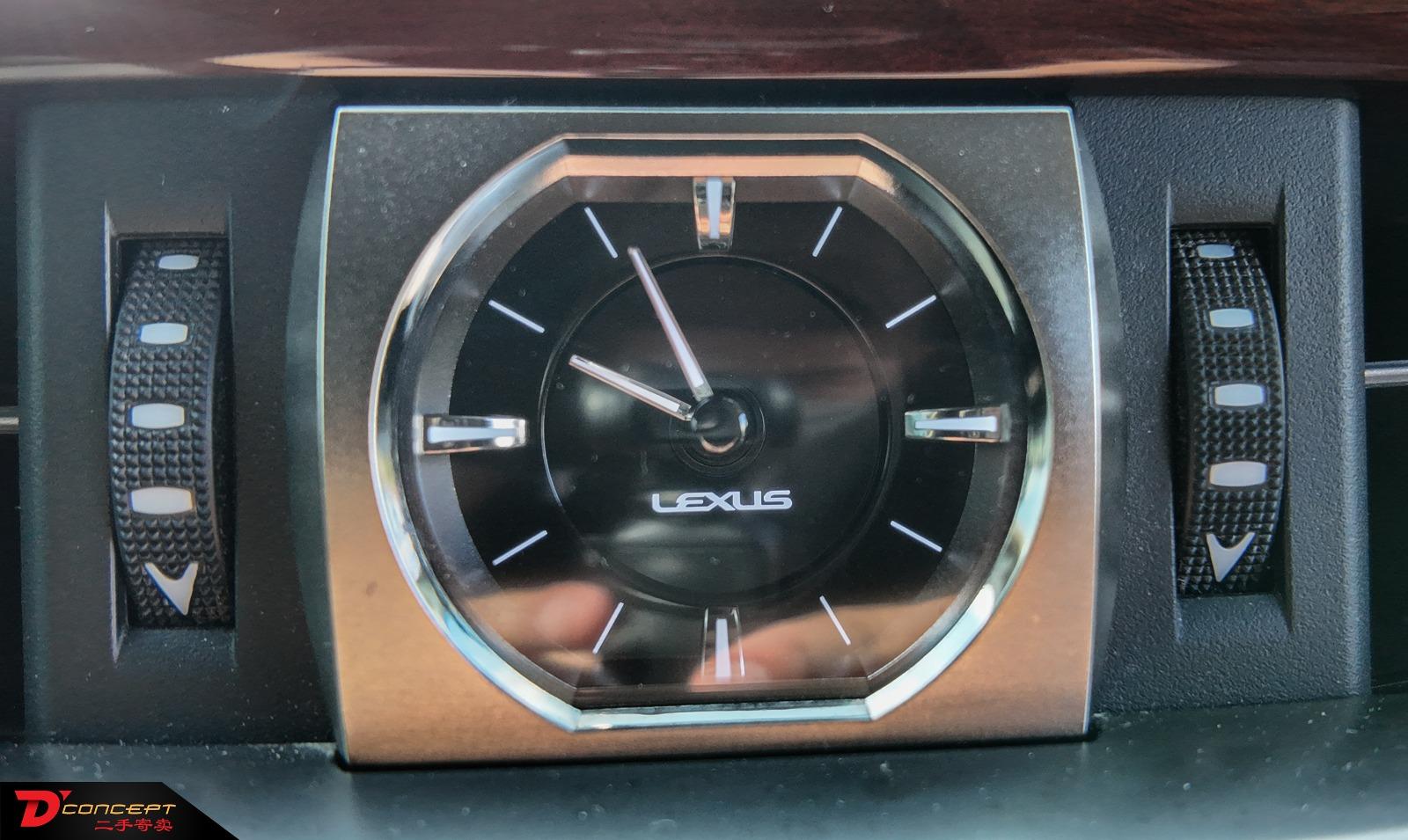 Lexus LX570 2016