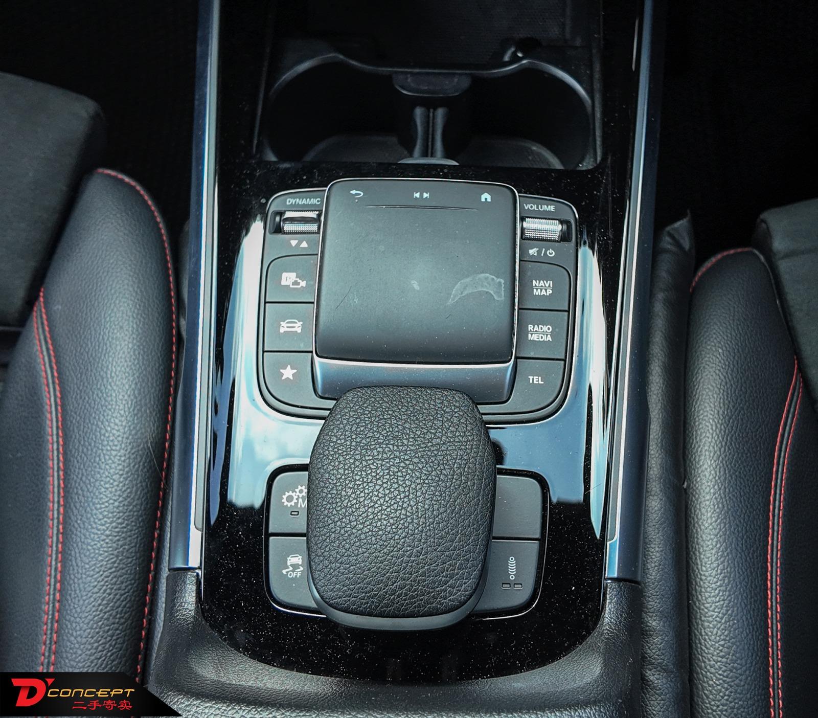 Mercedes-Benz Mercedes-Benz GLB35 Local 2021