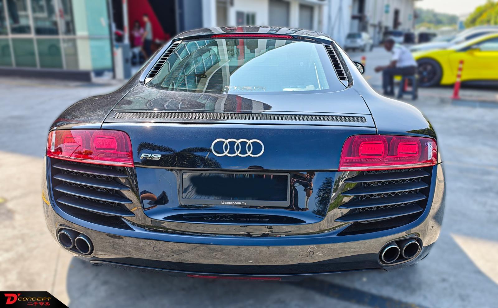 Audi R8 V8 FSI 2008