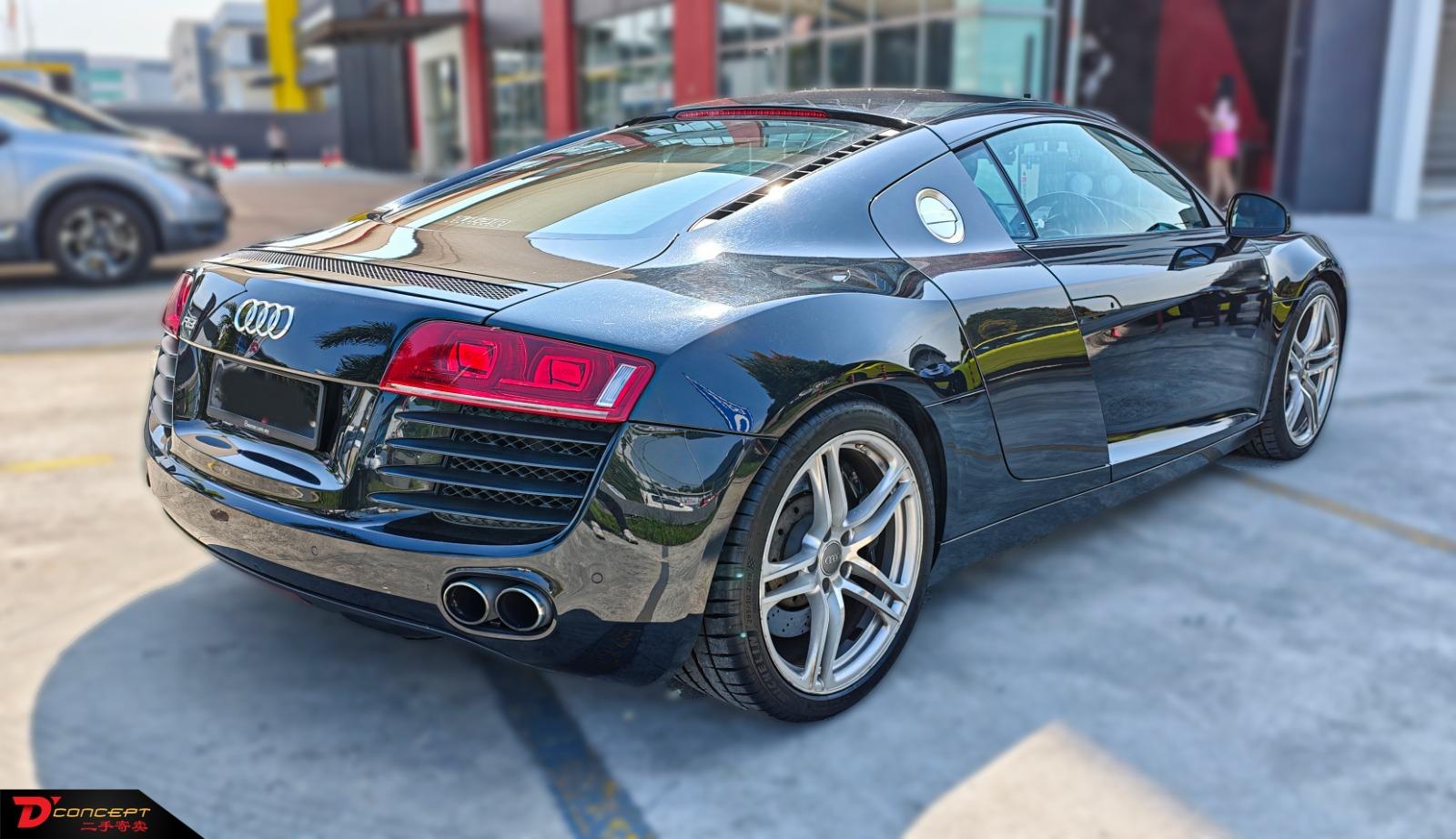 Audi R8 V8 FSI 2008