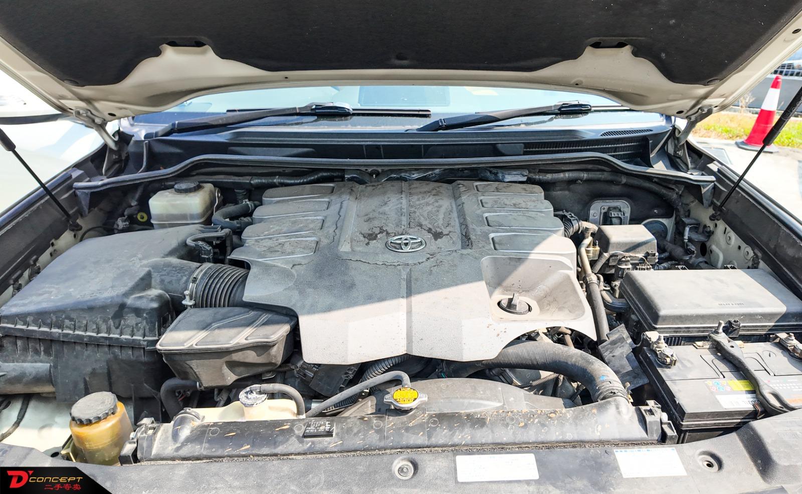 Toyota Land Cruiser ZX 2015