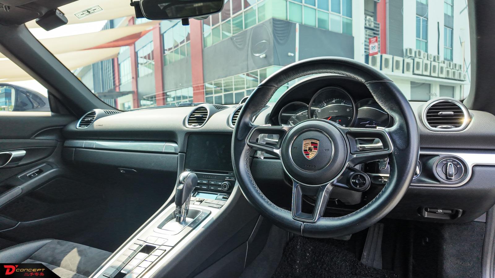 Porsche Boxster 2020