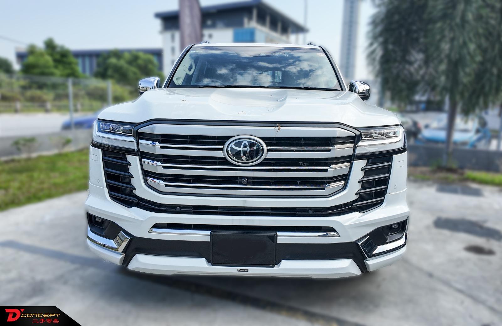 Toyota Land Cruiser ZX 2024