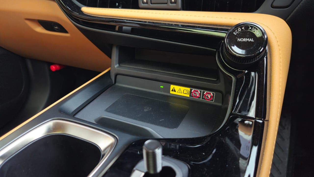 Lexus NX250 Ver L Mark Levinson 2023