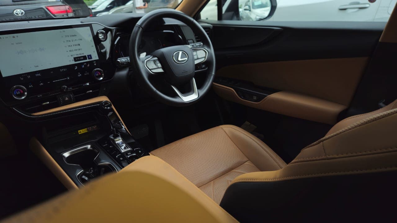 Lexus NX250 Ver L Mark Levinson 2023