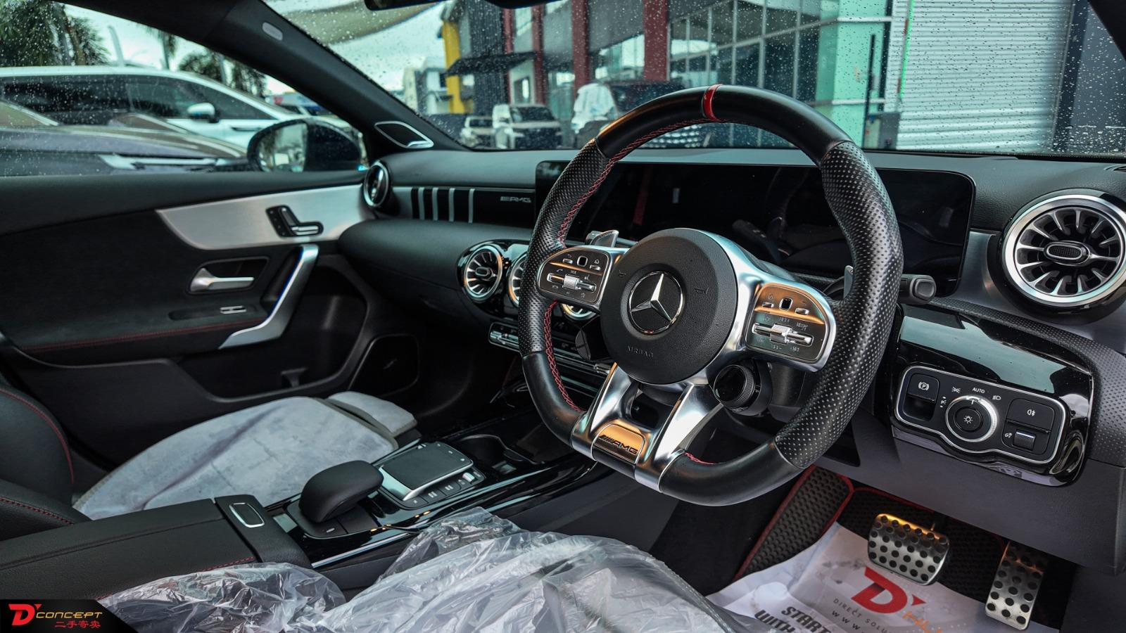 Mercedes-Benz A35 Local 2022