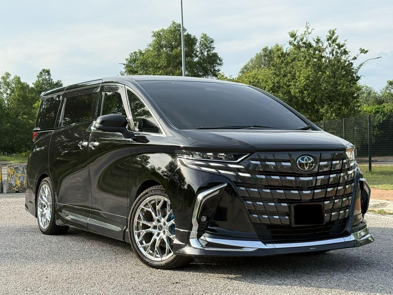 Toyota 𝐓𝐨𝐲𝐨𝐭𝐚 𝐀𝐥𝐩𝐡𝐚𝐫𝐝 𝐙 𝟐.𝟓𝐋 (𝐀) 𝐀𝐆𝐇𝟒𝟎 2023