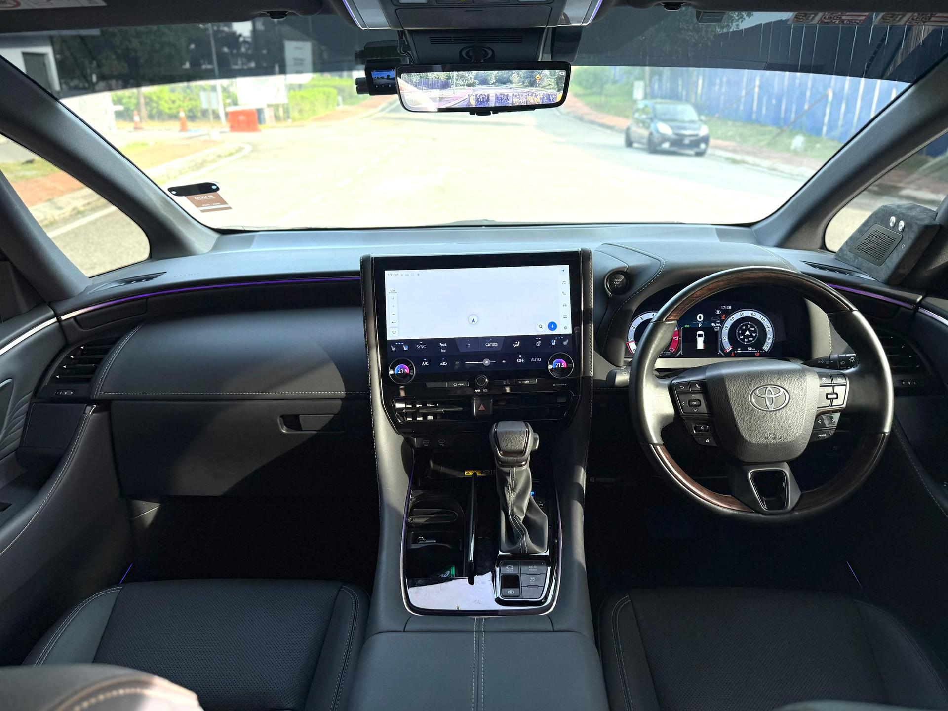 Toyota 𝐓𝐨𝐲𝐨𝐭𝐚 𝐀𝐥𝐩𝐡𝐚𝐫𝐝 𝐙 𝟐.𝟓𝐋 (𝐀) 𝐀𝐆𝐇𝟒𝟎 2023