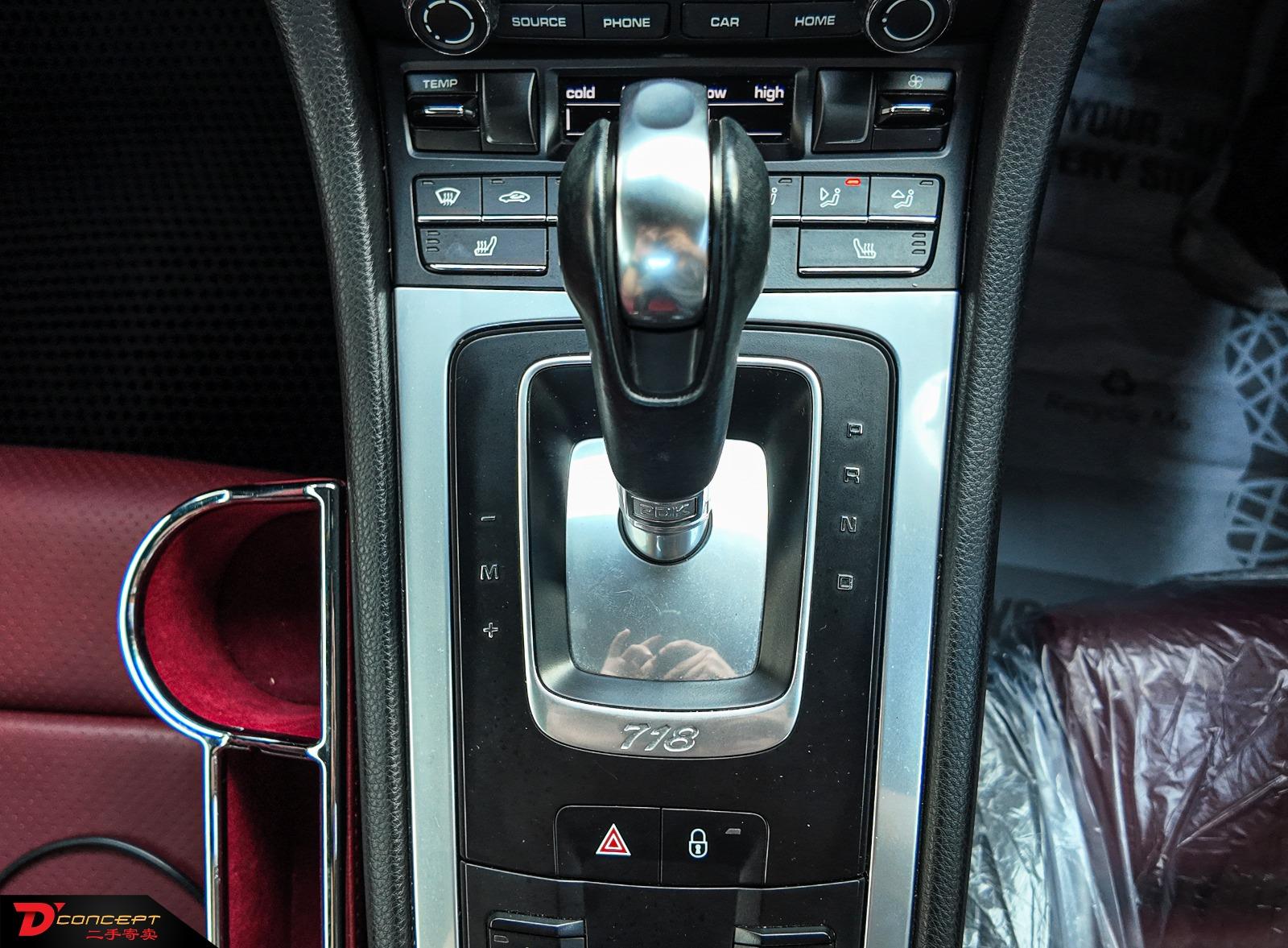 Porsche 718 Cayman 2018
