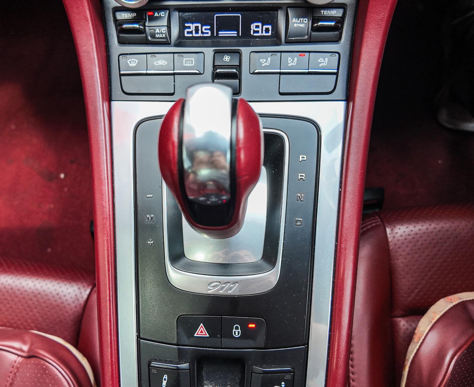 Porsche 911 Carrera 2016