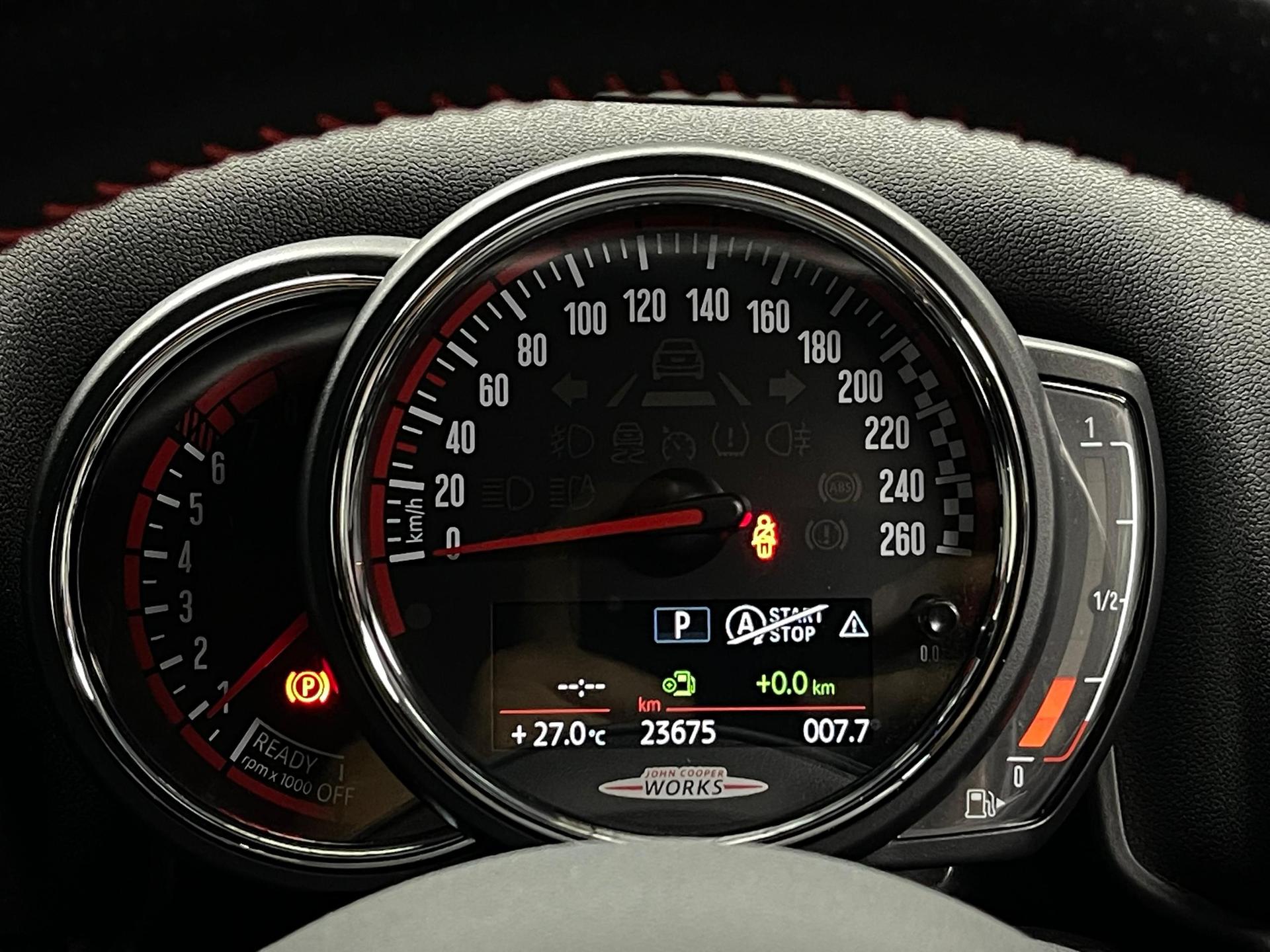 MINI JCW CROSSOVER 2.0 4WD- D123 2018