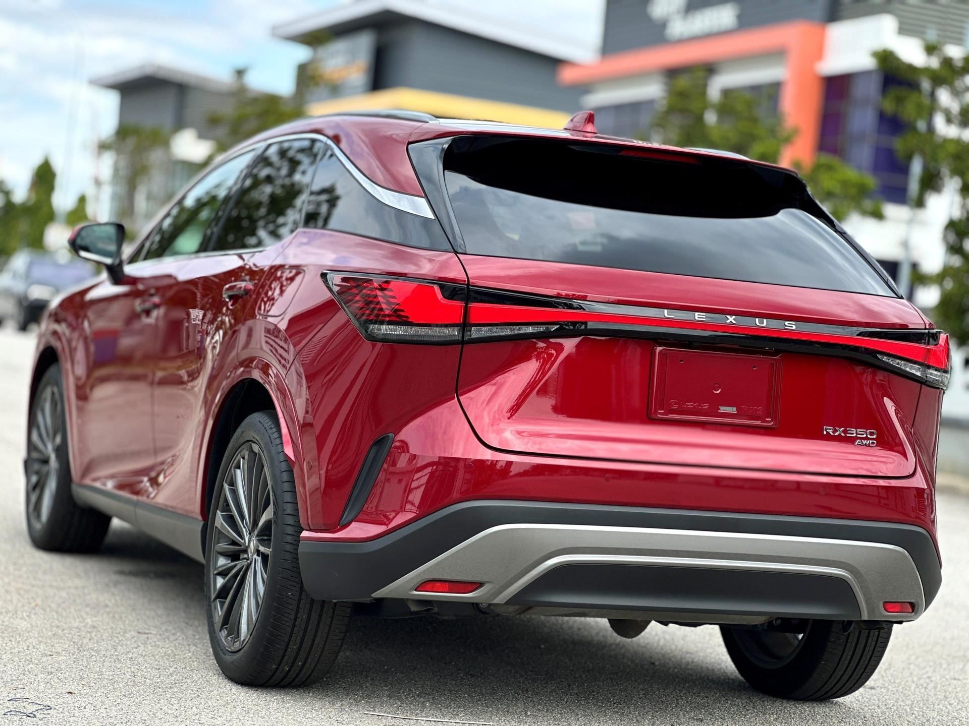 Lexus RX350 Version L AWD 2023